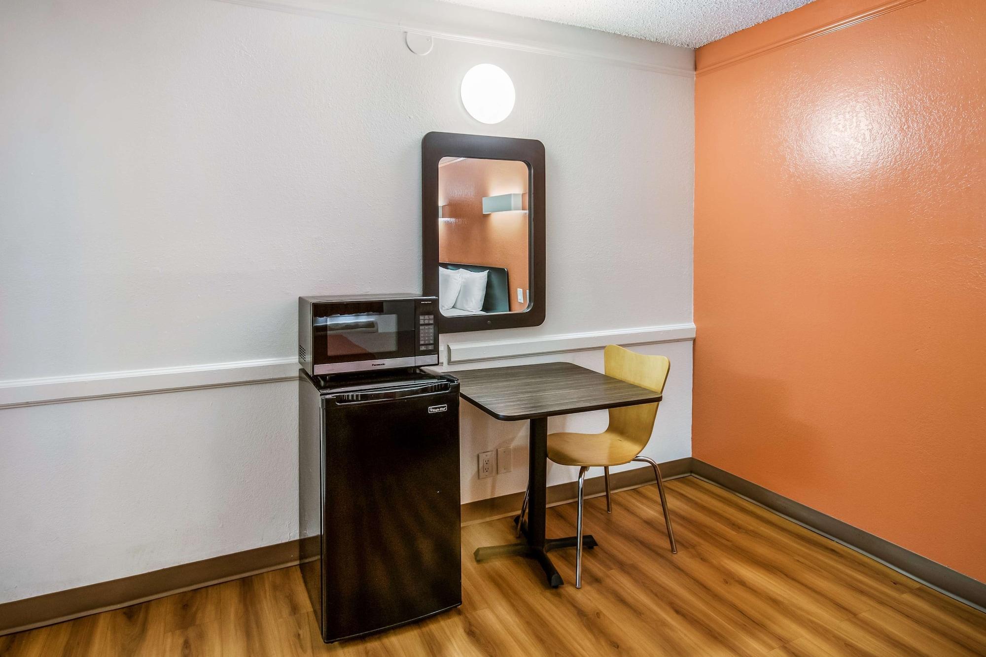 Motel 6-Euless, Tx - Dfw West Екстериор снимка
